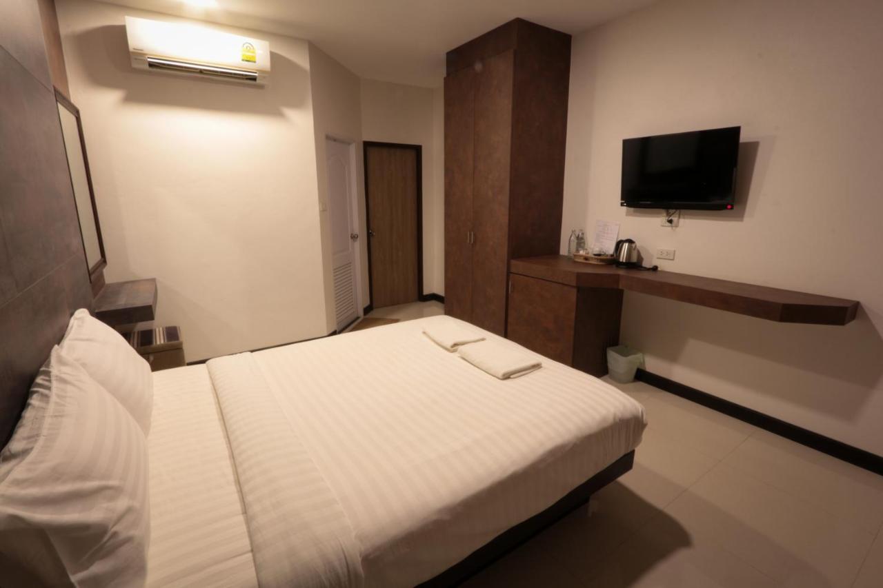 Fortune Surin Hotel Kültér fotó