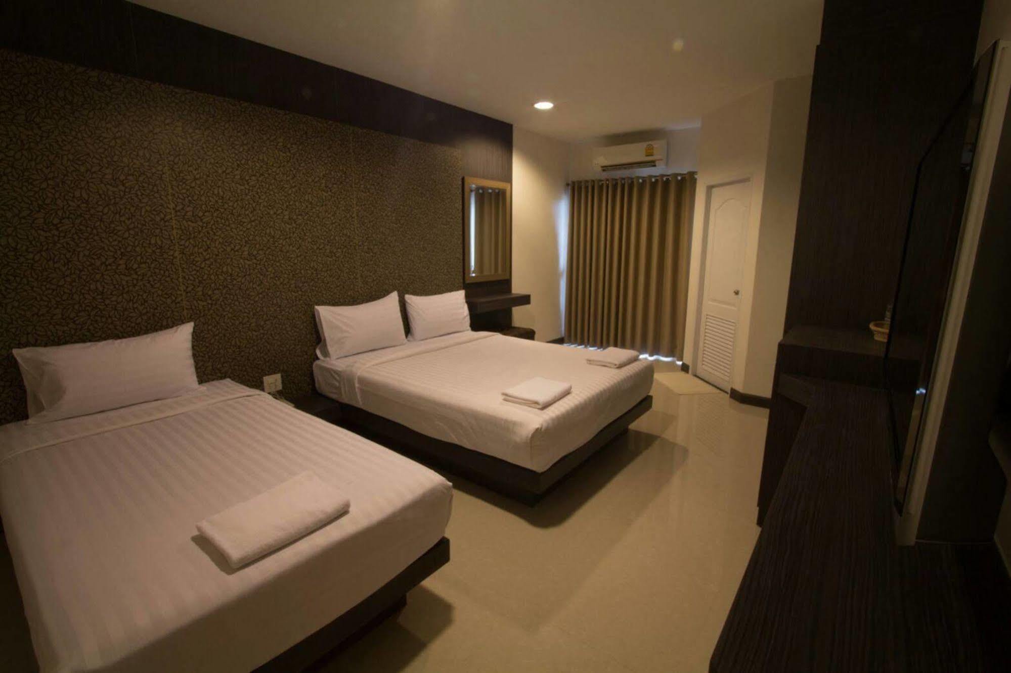 Fortune Surin Hotel Kültér fotó