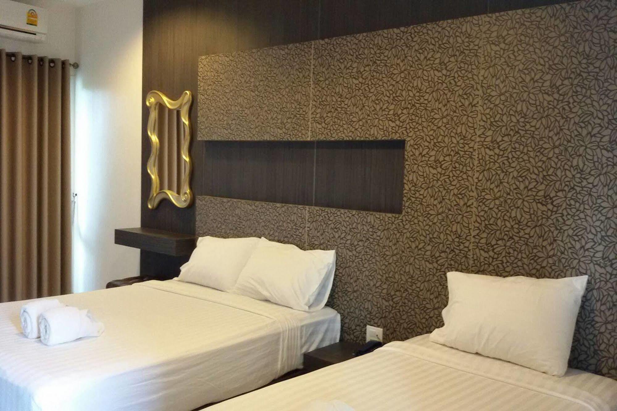 Fortune Surin Hotel Kültér fotó