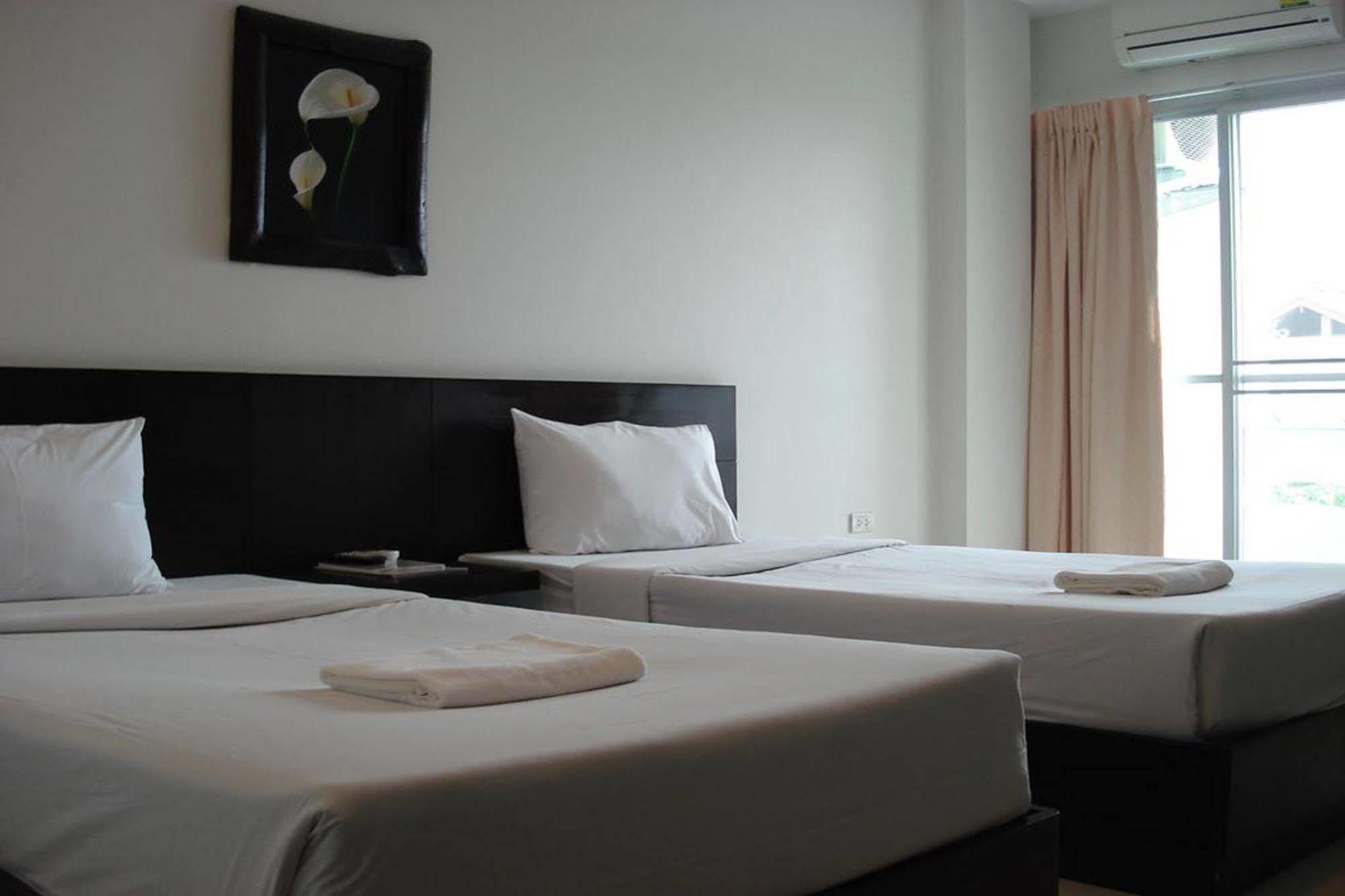 Fortune Surin Hotel Kültér fotó